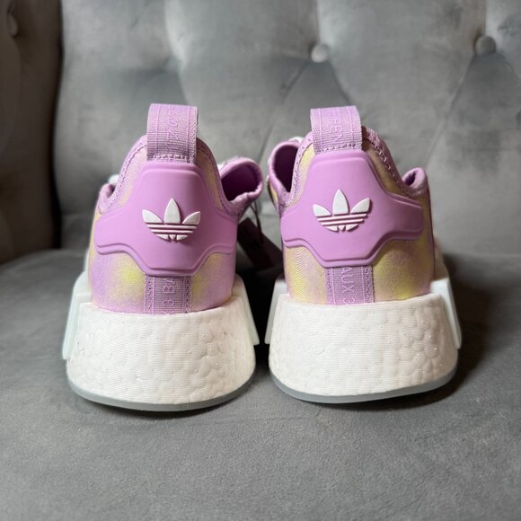 Adidas NMD R1 Bliss Lilac Sneaker Shoes Size 7 NEW WITH TAG - Picture 8 of 14